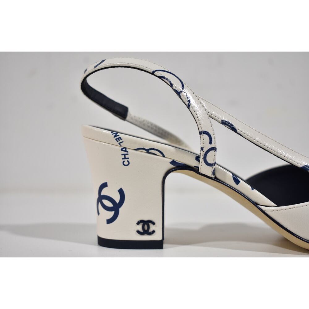 Chanel 23P Mademoiselle Coco Sling White Blue CC Logo Slingback Sandal Heel 40 - Picture 4 of 10
